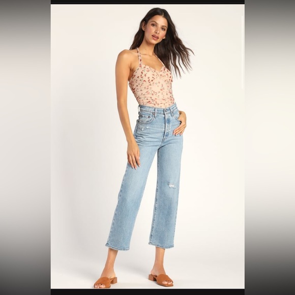 NWT Lulus Halter tie bodysuit - Picture 5 of 7